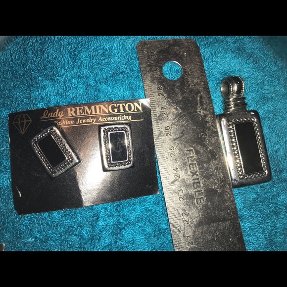 Lady Remington Jewelry Vintage Lady Remington Set New Rare No Chain